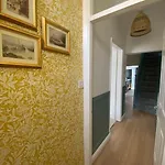 Sea Biscuit Cottage, Σπίτι διακοπών *