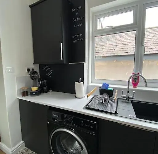 Sea Biscuit Cottage, 度假居