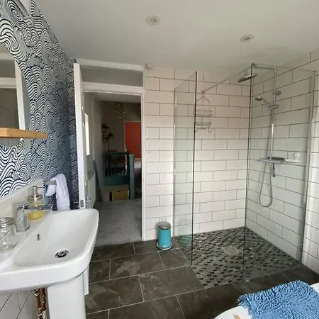 Sea Biscuit Cottage, *